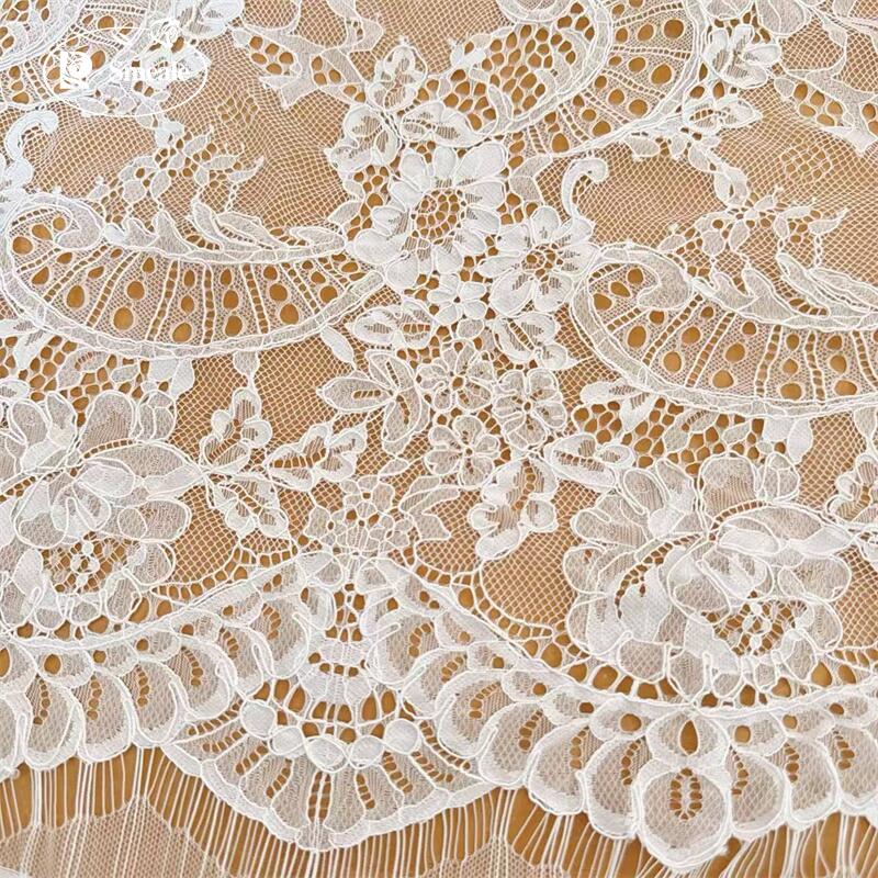Wedding Dress Supply - 3 เมตร ผ้าลูกไม้ปักลายขอบแบบทำมือ ใช้สำหรับตัดเย็บชุดแต่งงาน