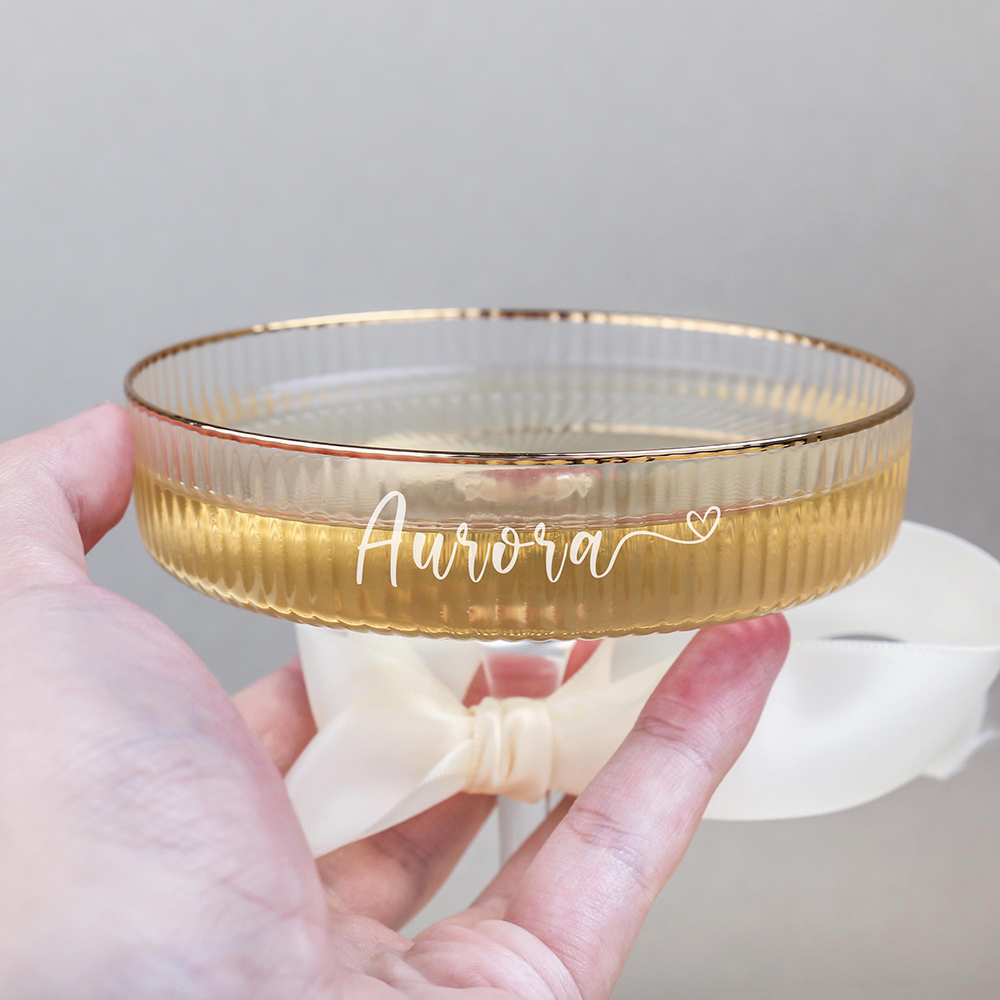 Champagne Tower Set - แก้วแชมเปญทรงโค้งแบบมีลาย แก้วไวน์สำหรับงานแต่งงาน สลักชื่อได้ตามต้องการ ของขวัญสำหรับเพื่อนเจ้าสาวในงานแต่งงาน