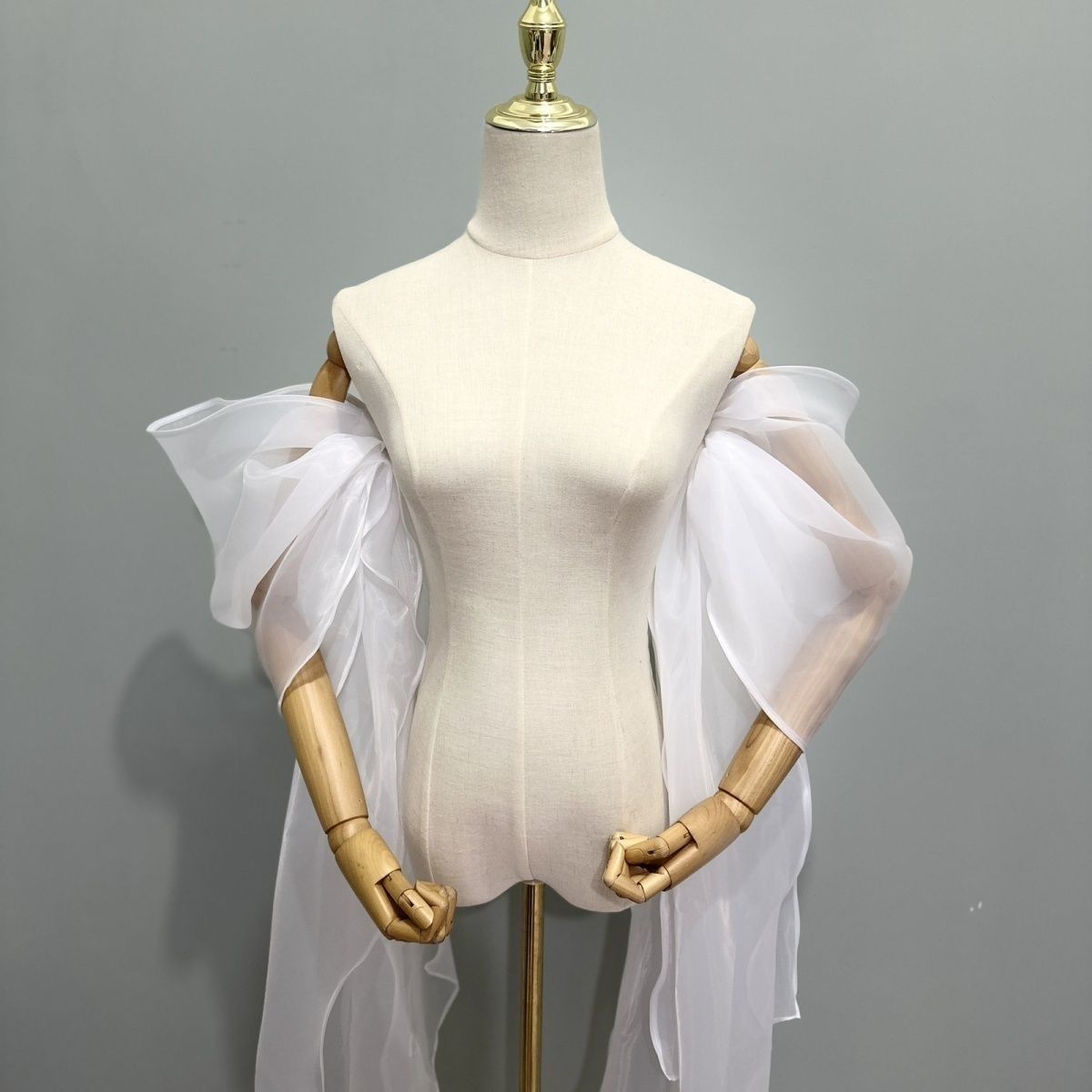ชุดแต่งงานผู้หญิงแบบถอดแขนเสื้ - Wedding Dress Supply บทวิจารณ์และราคา