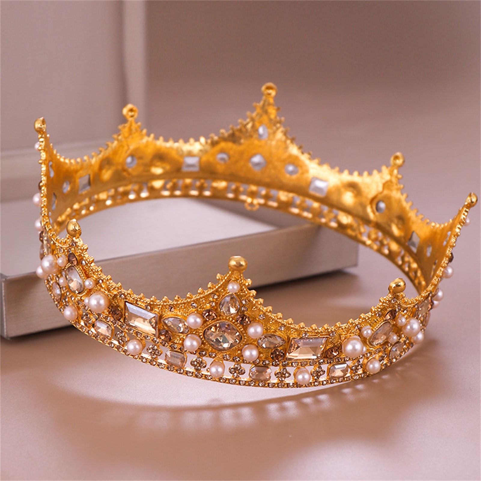 มงกุฎเจ้าสาวประดับเพชรเทียม ที - Wedding Supply Decor บทวิจารณ์และราคา